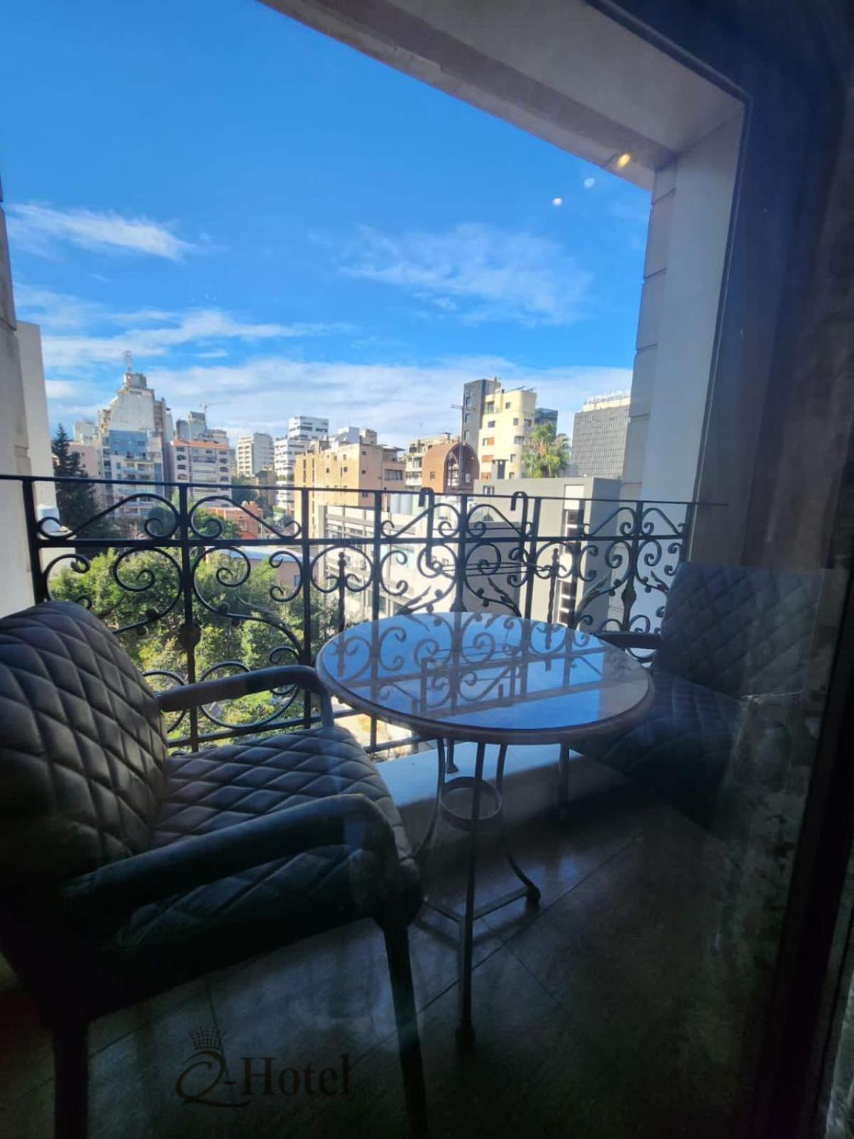 Q Hotel Beyrut Dış mekan fotoğraf