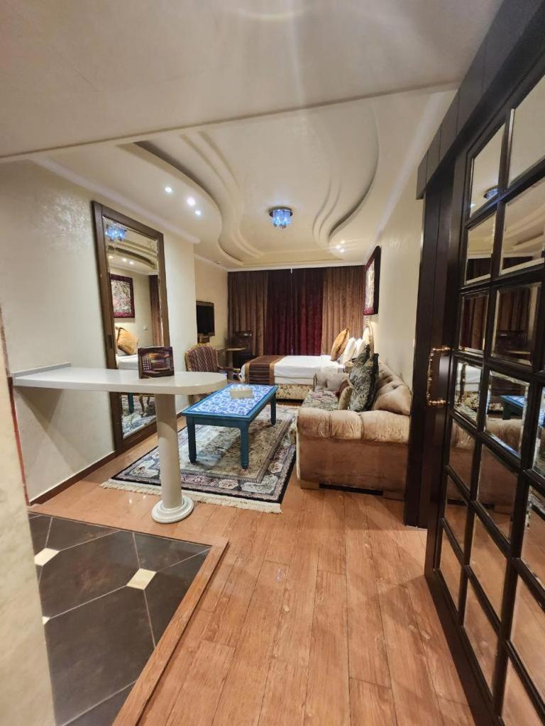 Q Hotel Beyrut Dış mekan fotoğraf